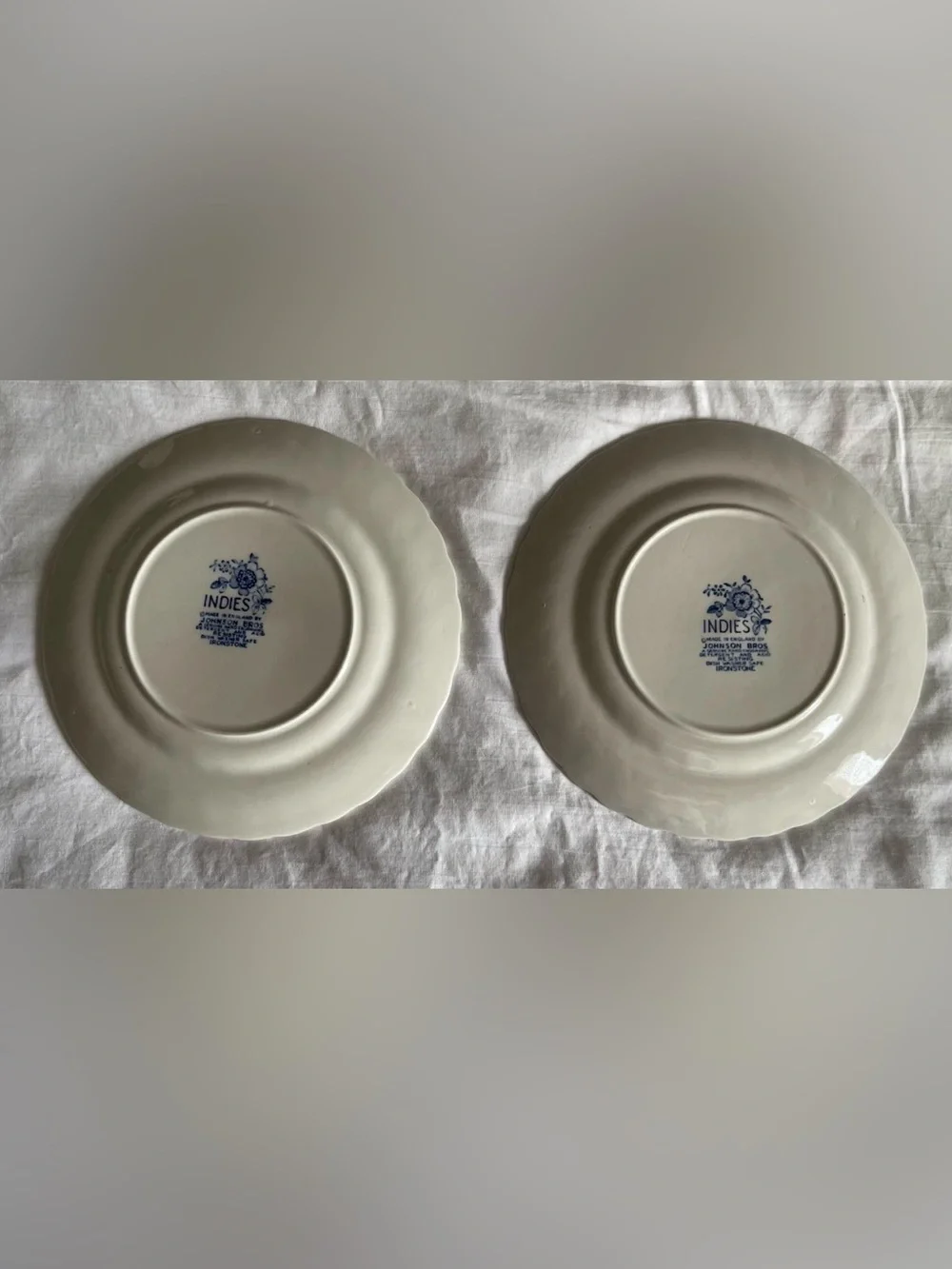 SET OF 2 VINTAGE JOHNSON BROTHERS INDIES IRONSIDE 6” SAUCERS - MADE IN ENGLAND